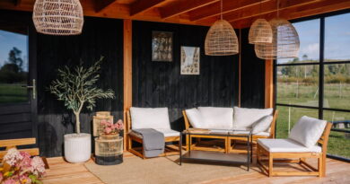 Terrasse de jardin : quel matériau choisir entre pierre, bois et céramique